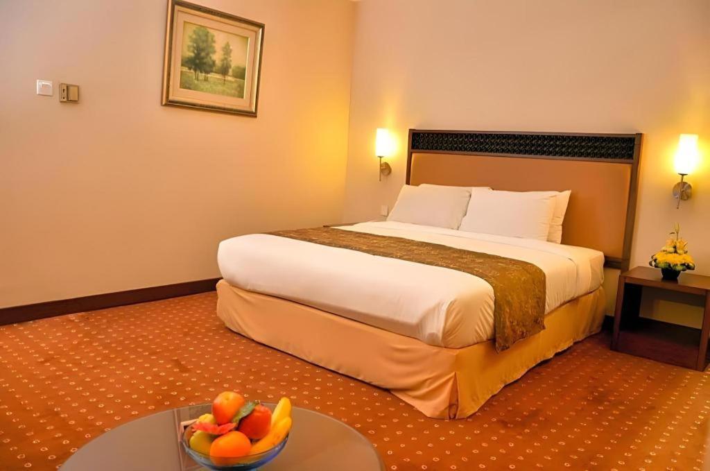 Kartika Chandra Hotel Dżakarta Zewnętrze zdjęcie