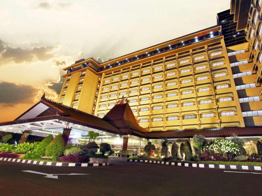 Kartika Chandra Hotel Dżakarta Zewnętrze zdjęcie