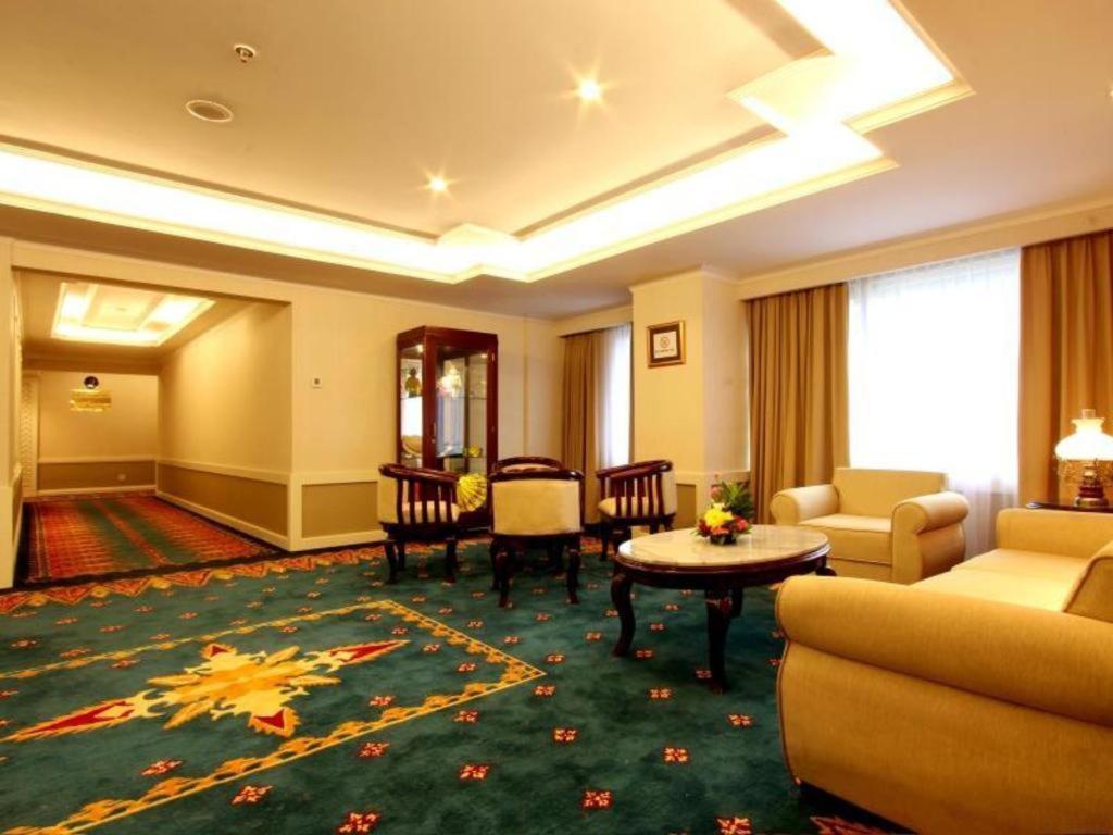Kartika Chandra Hotel Dżakarta Zewnętrze zdjęcie