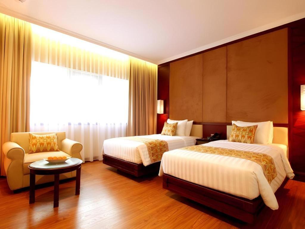 Kartika Chandra Hotel Dżakarta Zewnętrze zdjęcie